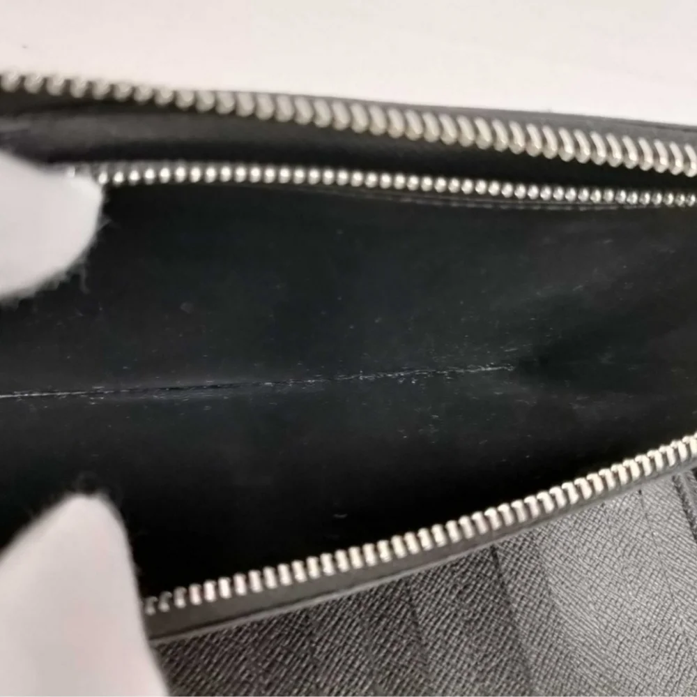 Louis Vuitton Damier Graphite Zippy Wallet